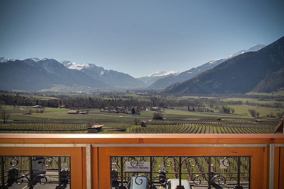 vetrox, glass scratch, glass repair, glass scratch removal, damaged glass, nano, glass protection, safety glass, LSG, glazing, glazed, IG