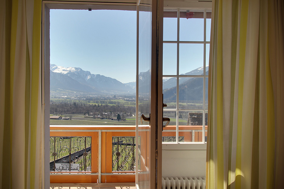 vetrox, glass scratch, glass repair, glass scratch removal, damaged glass, nano, glass protection, safety glass, LSG, glazing, glazed, IG