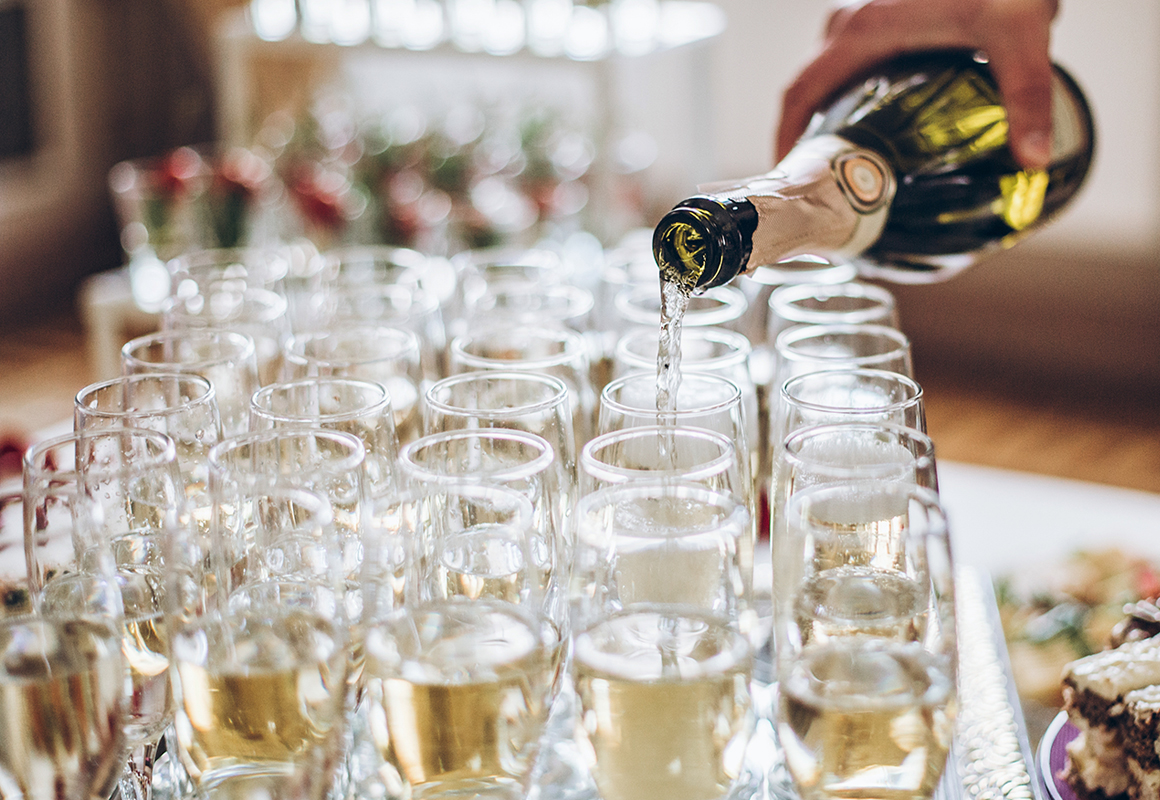 restaurant, bündte, buendte, jenins, Bündner Wein, Panorama, Terrasse, Sonnenterrasse, Bündner Spezializäten, Restaurant Graubünden