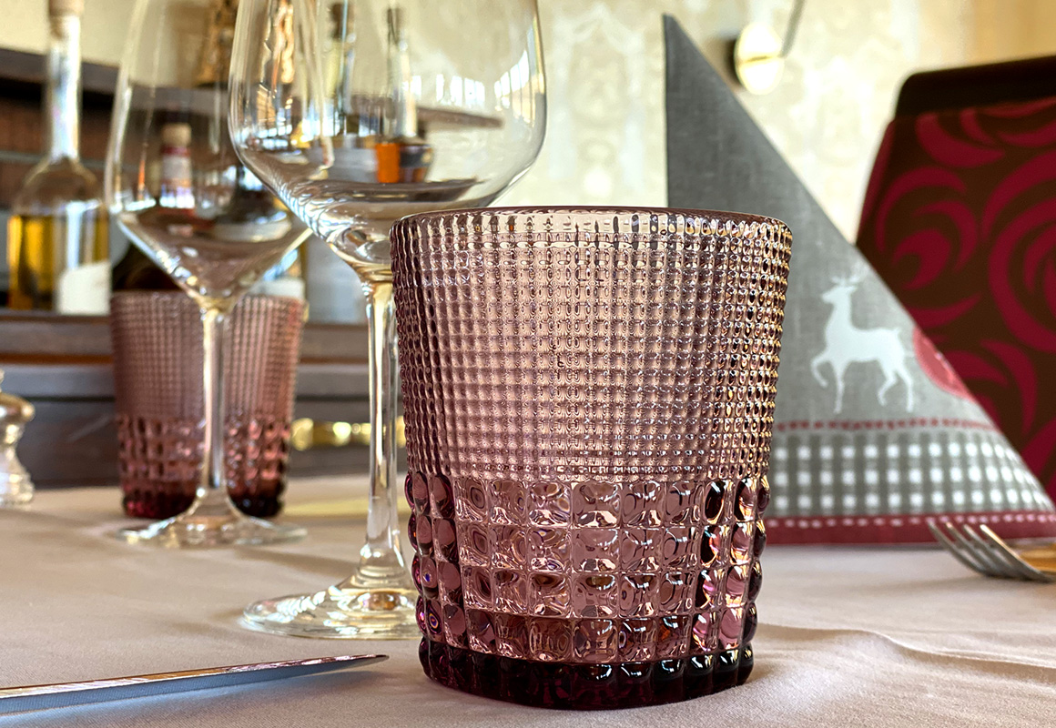 restaurant, bündte, buendte, jenins, Bündner Wein, Panorama, Terrasse, Sonnenterrasse, Bündner Spezializäten, Restaurant Graubünden